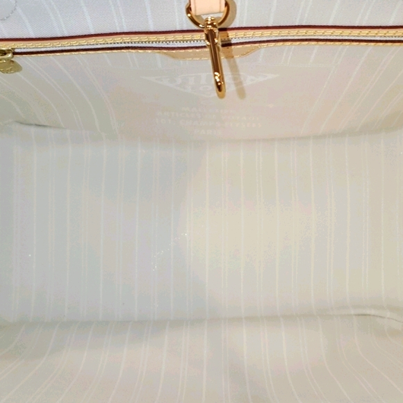 ☆☆SOLD☆☆Louis Vuitton Neverfull MM Blue (BAG) - Picture 9 of 13